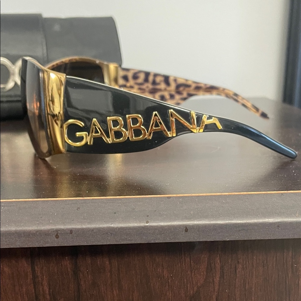 Dolce & Gabbana Brown Gradient Shield Sunglasses with Gold Accents - Picture 3 of 6